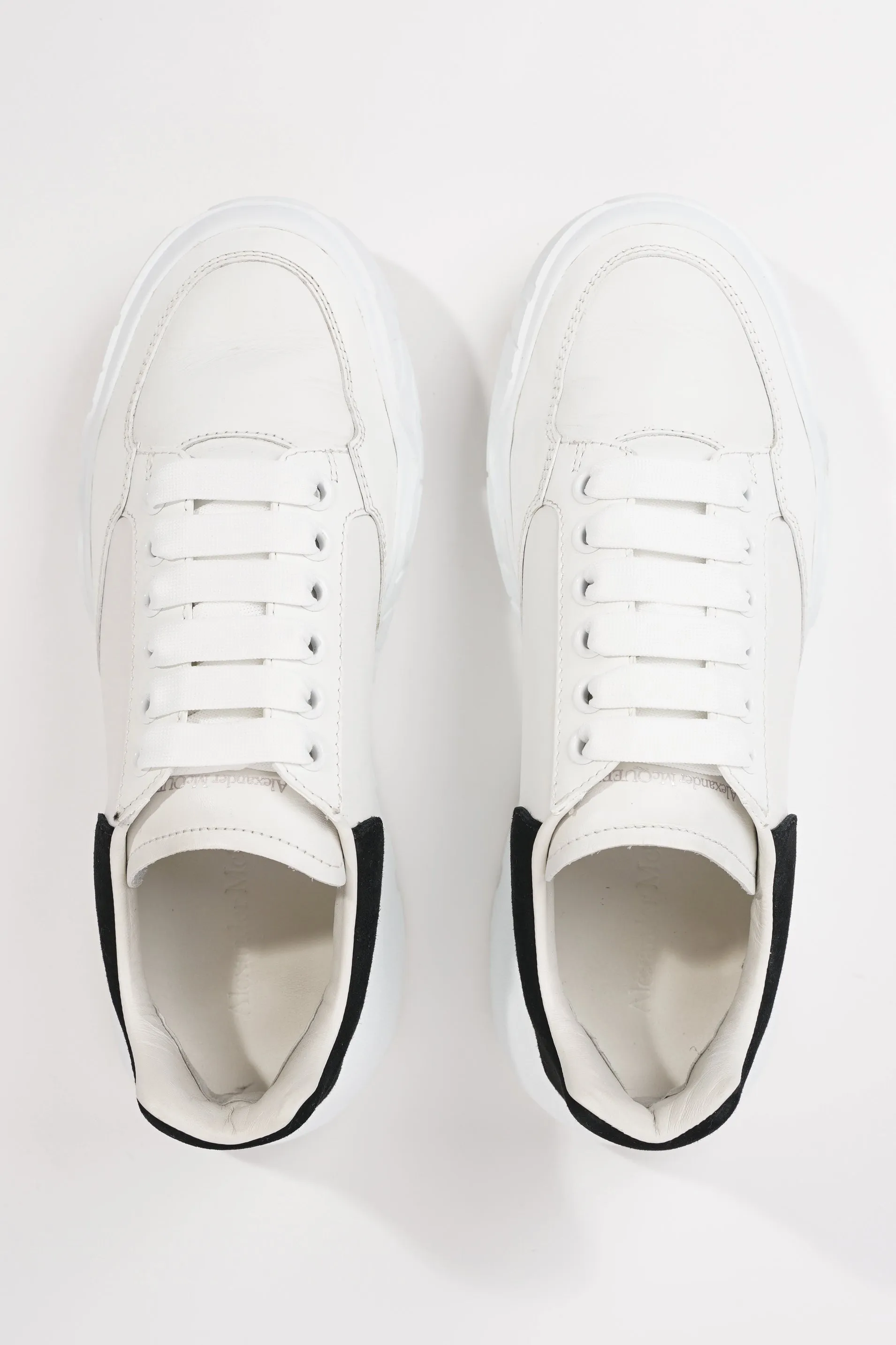 Alexander McQueen Womens Court Sneaker White / Black EU 38 / UK 5