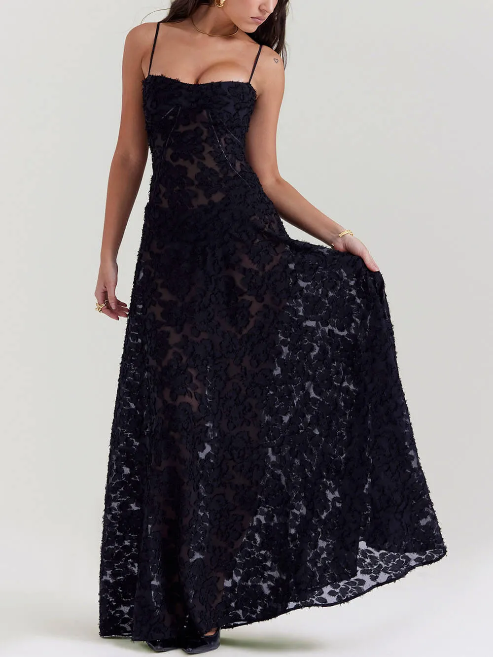 Black Floral Lace Charming Back Maxi Dress