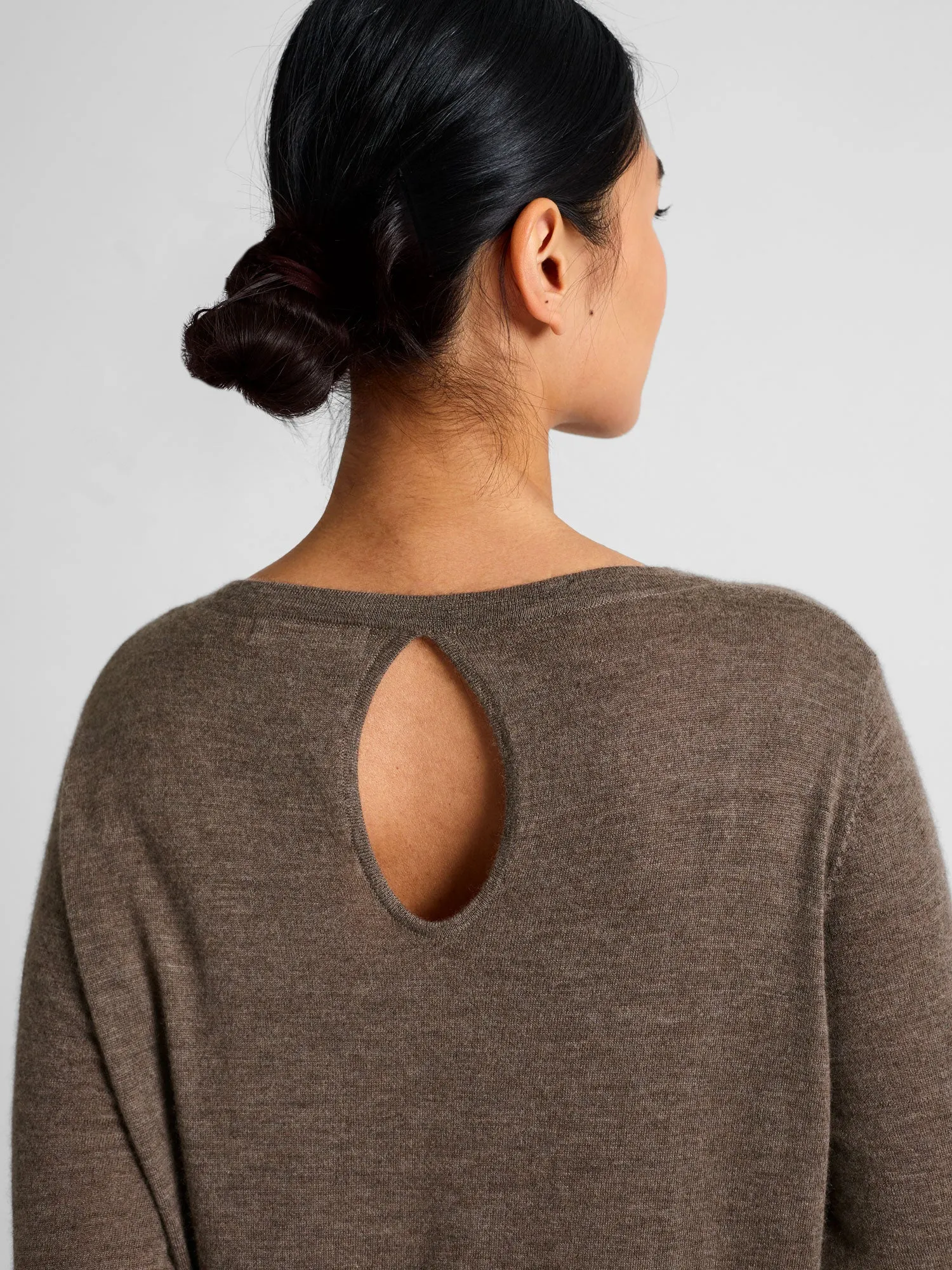 Cashmere dress "Air tunic" - dark toast