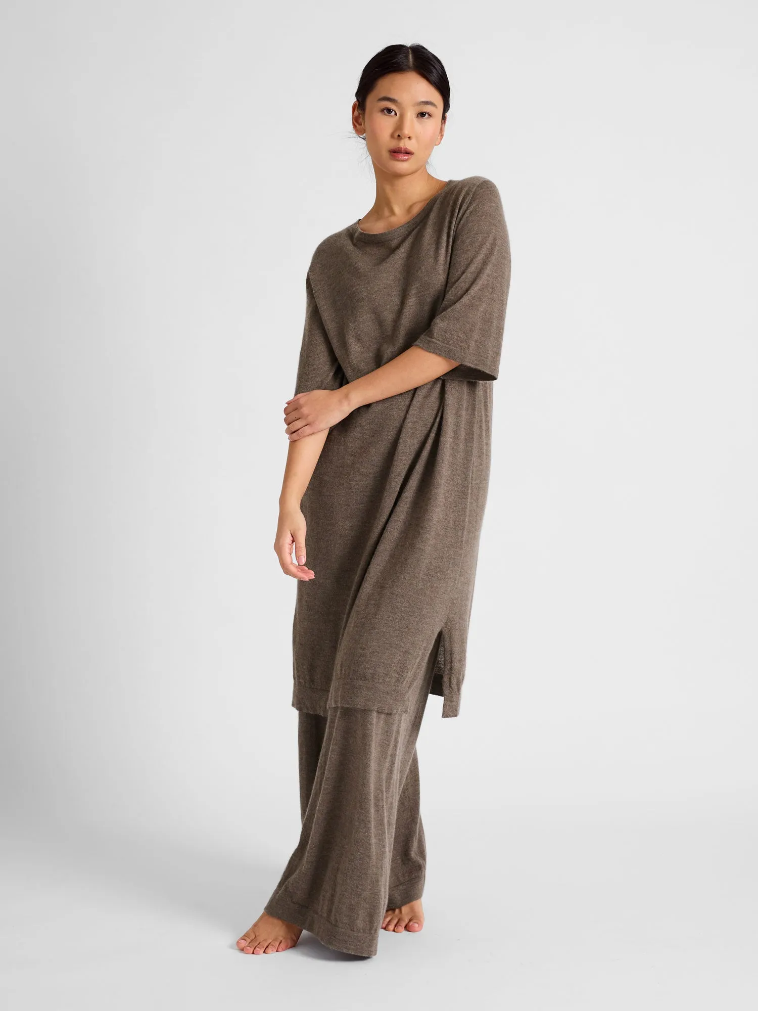 Cashmere dress "Air tunic" - dark toast