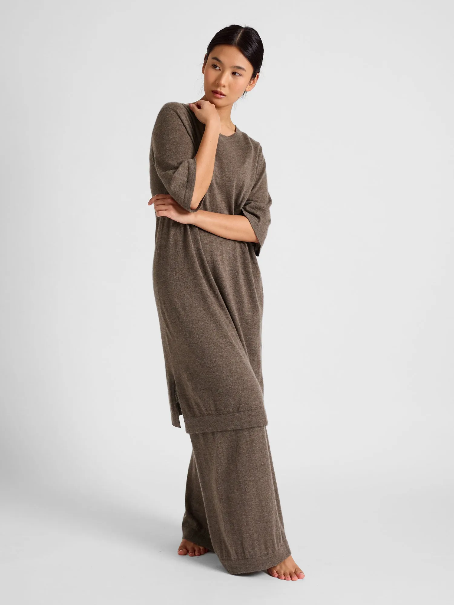 Cashmere dress "Air tunic" - dark toast