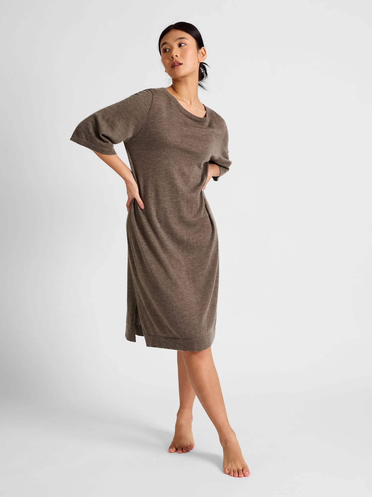 Cashmere dress "Air tunic" - dark toast