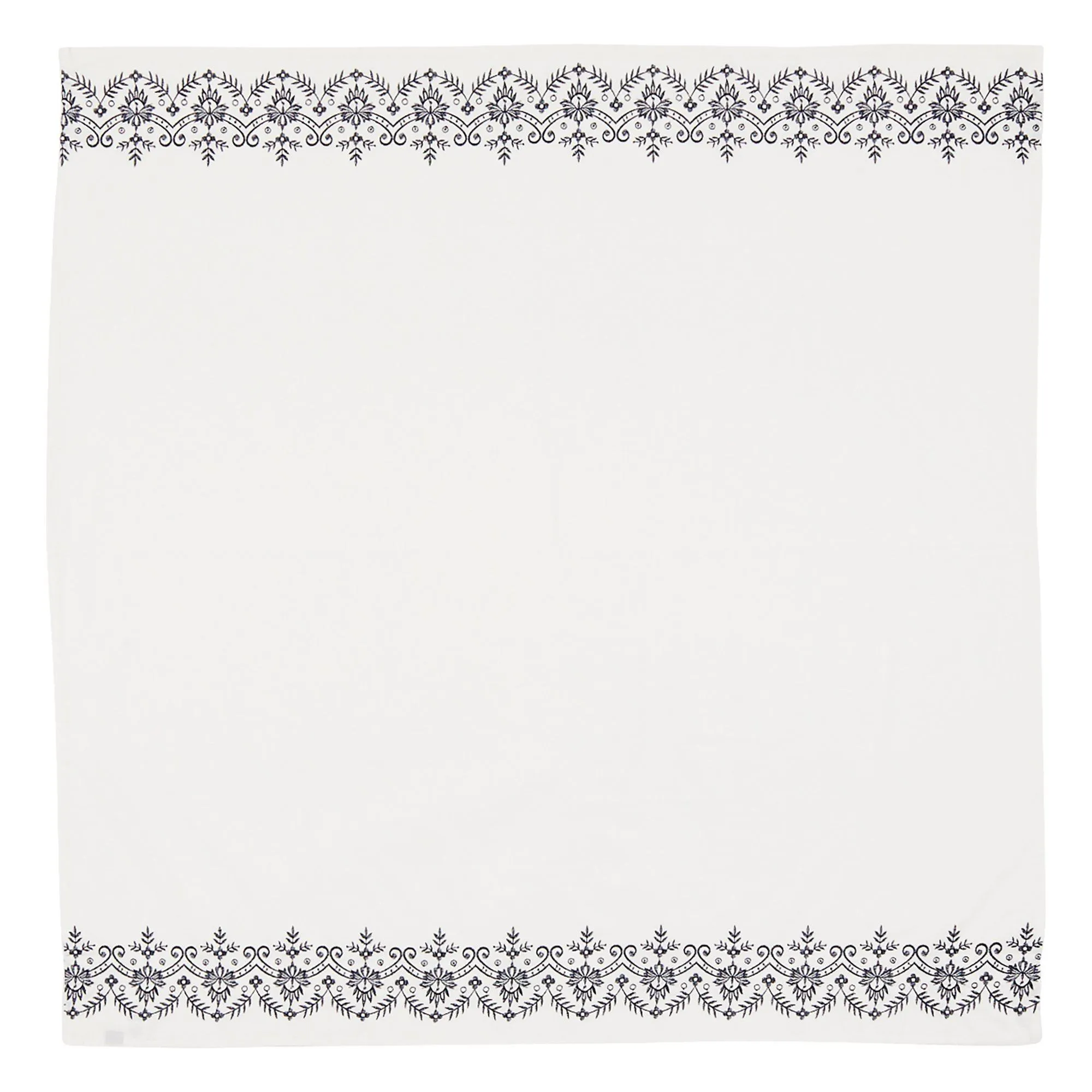 Chaotto Table Cloth White 130 X 130