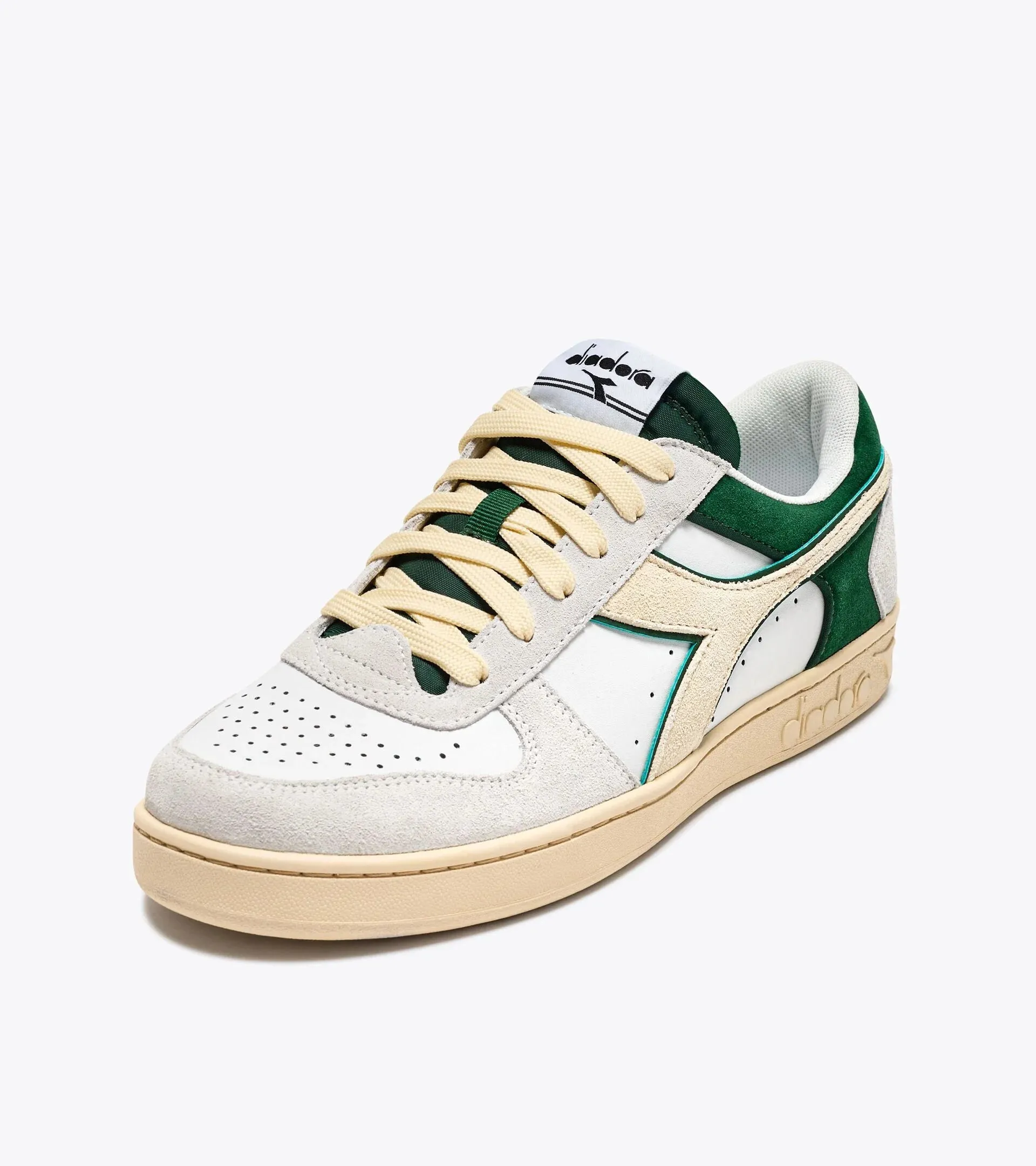 DIADORA MAGIC BASKET LOW SUEDE LEATHER