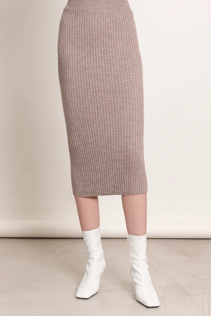 Eva Ribbed Midi Skirt | Camel