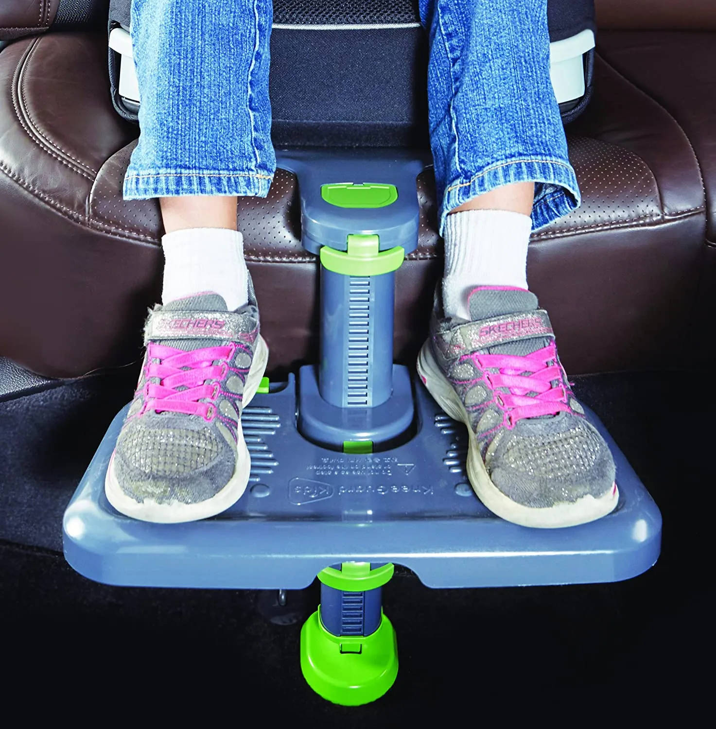 Footrest for car seat for children and babies. (Latest version)