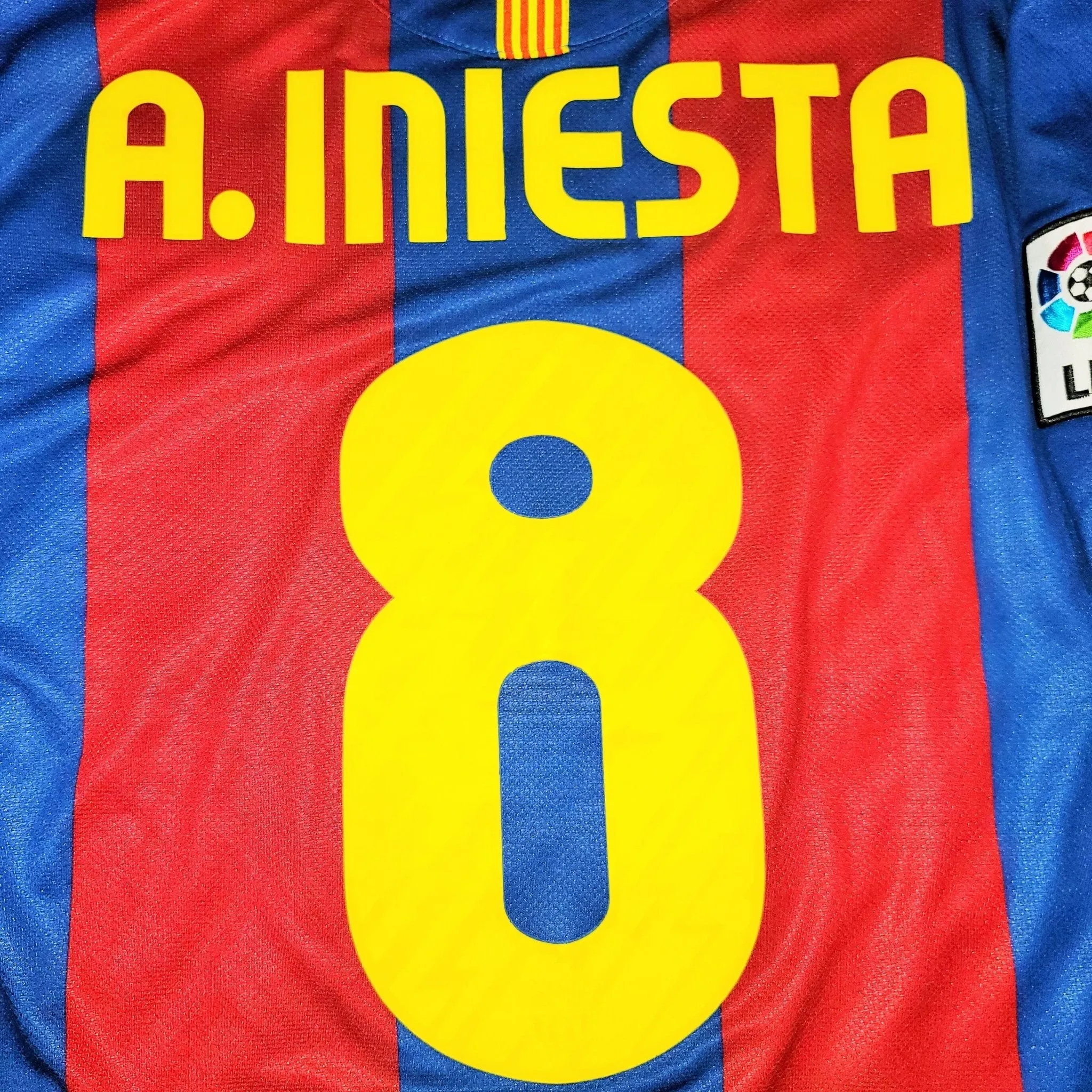 Iniesta Barcelona 2010 2011 Home Nike Jersey Shirt Camiseta XL SKU# 382354-486