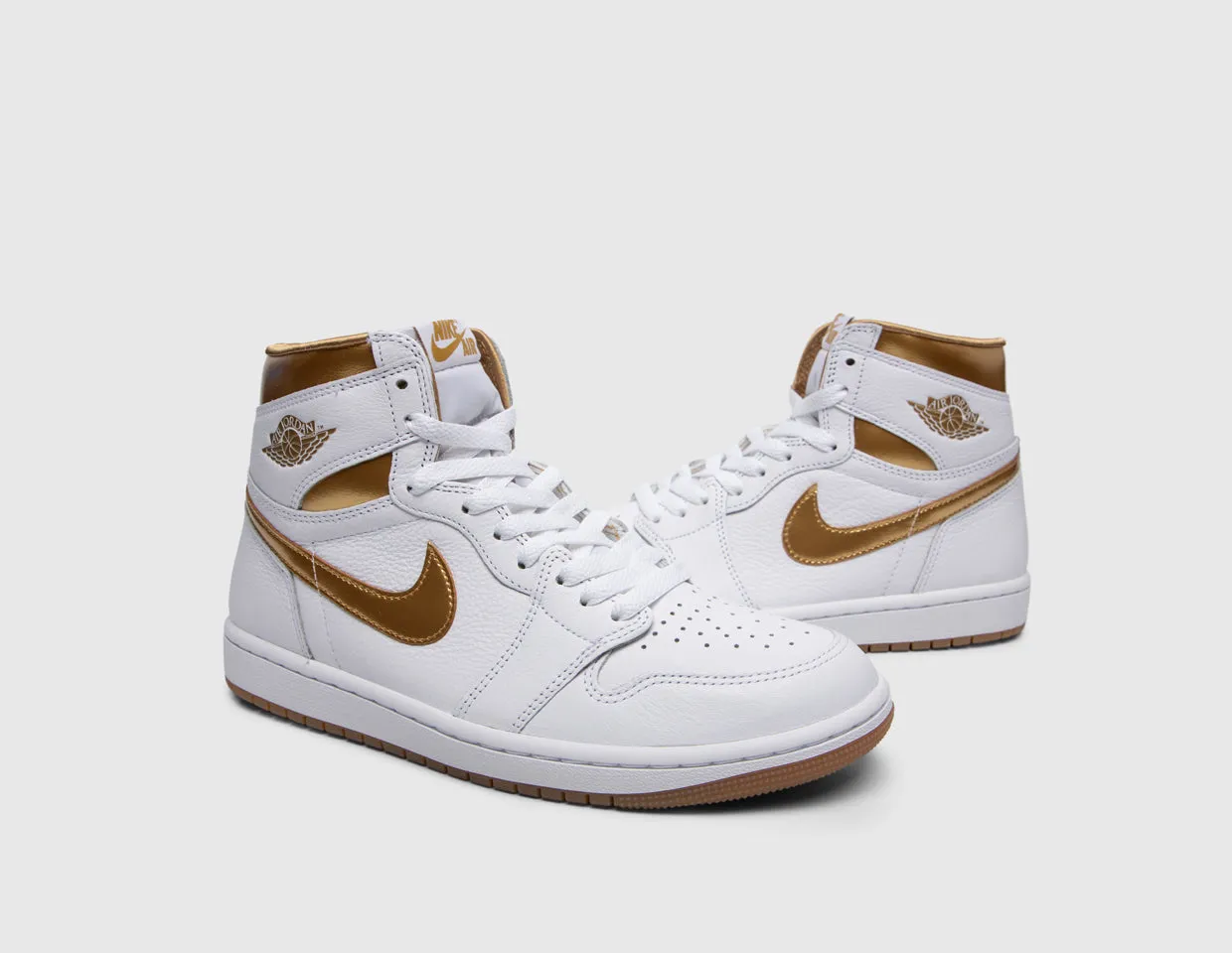 Jordan Women's 1 Retro High OG White / Metallic Gold - Gum