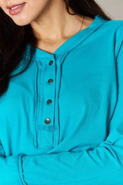 Light Teal Exposed Seam Thumbhole Long Sleeve Shirt