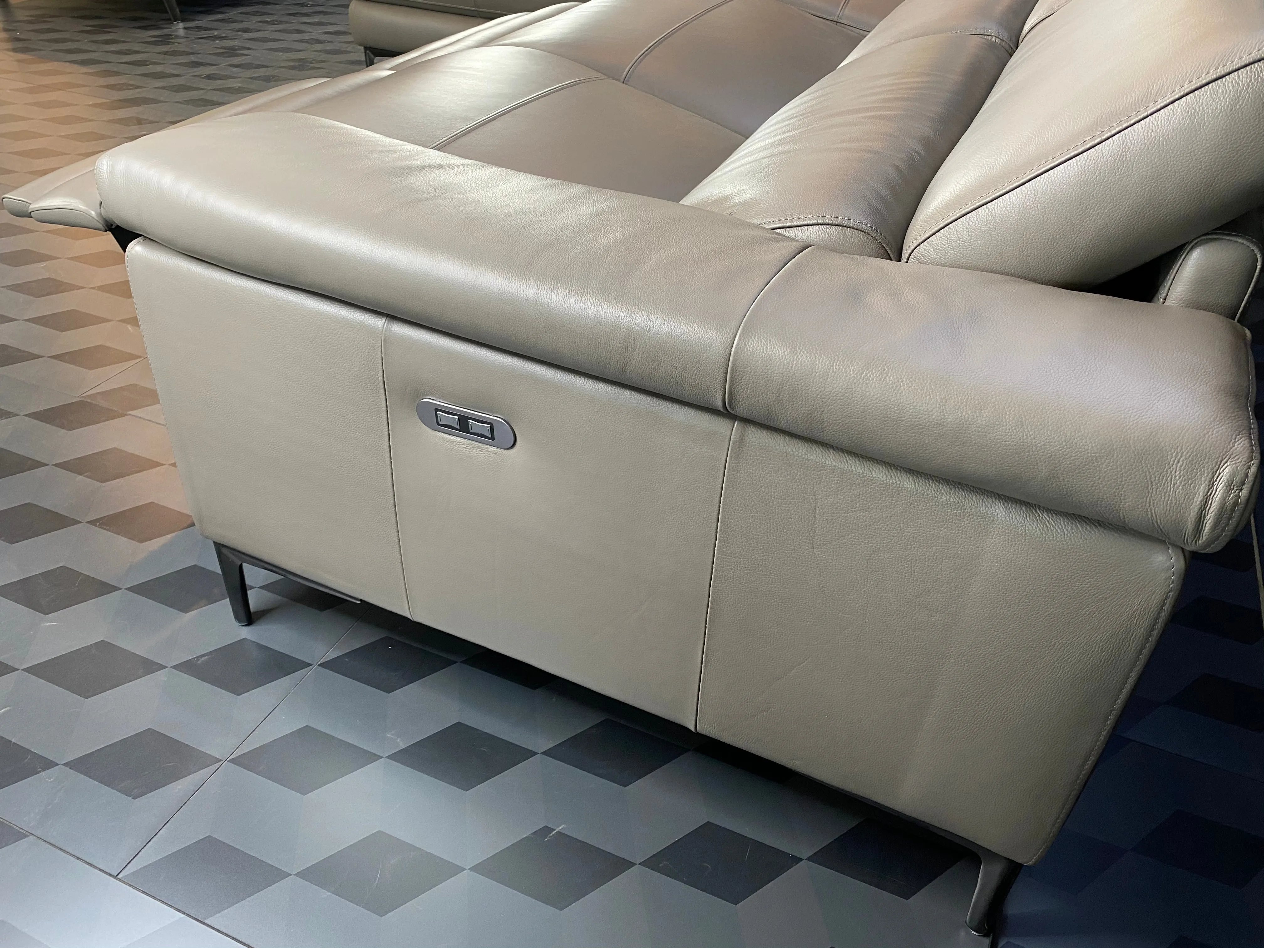 Modern Kanis Power Recliner Sectional