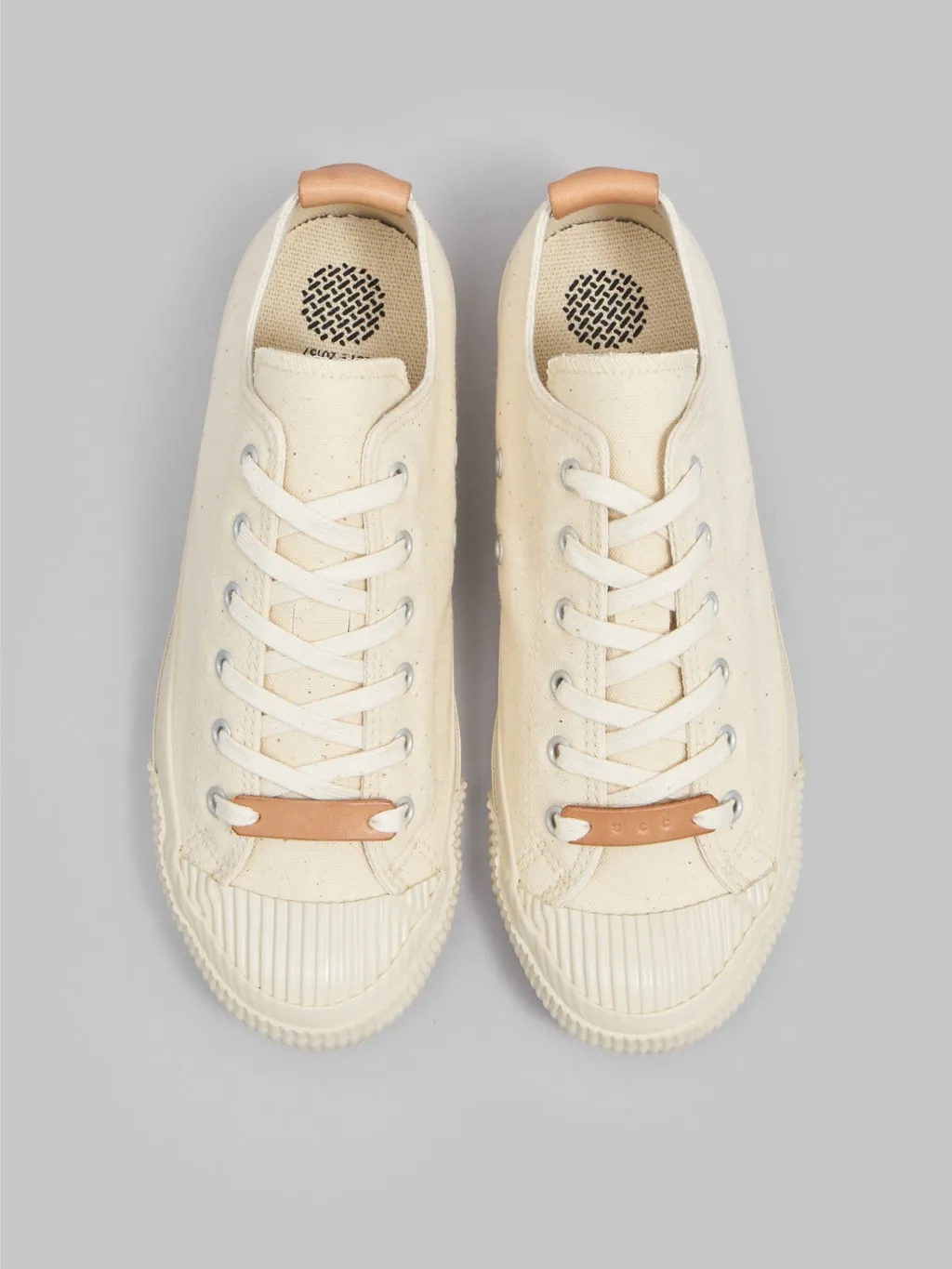 Pras Shellcap Sneakers Low Leather Pull Strap Kinari/Off White