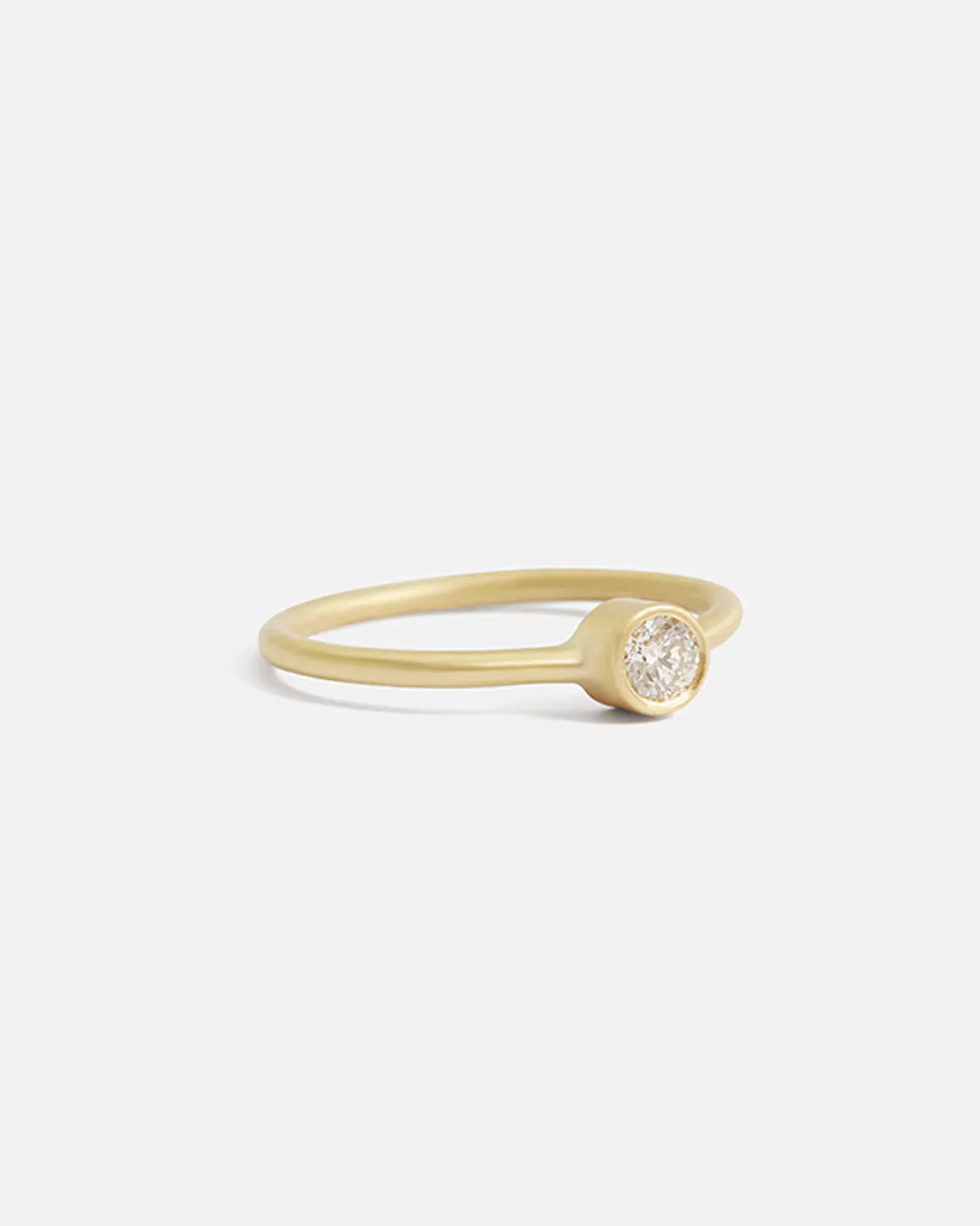 Single Diamond / Ring