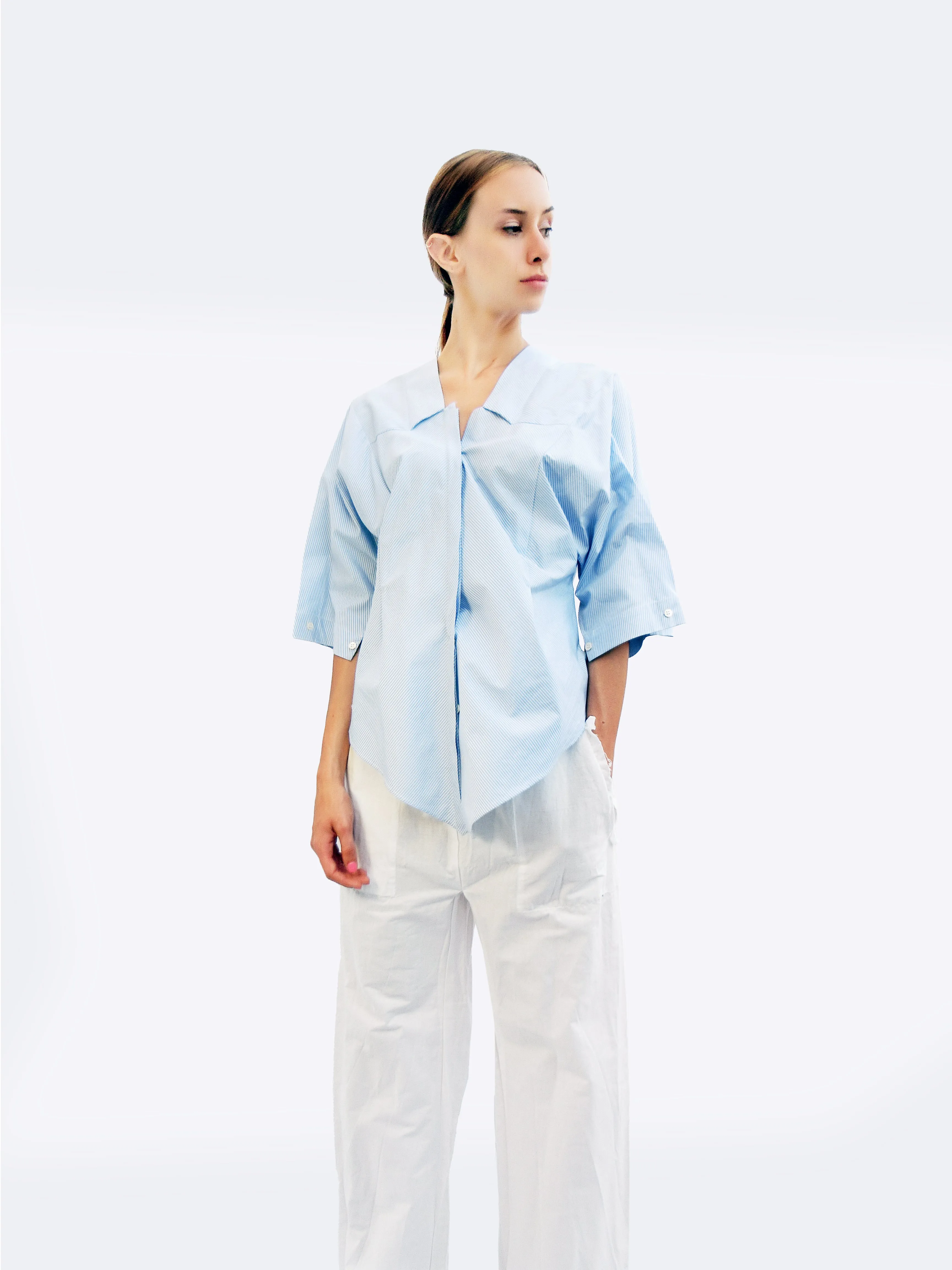 Six-quarter Sleeve Striped Shirt with Origami Classic Collar/ Light blue