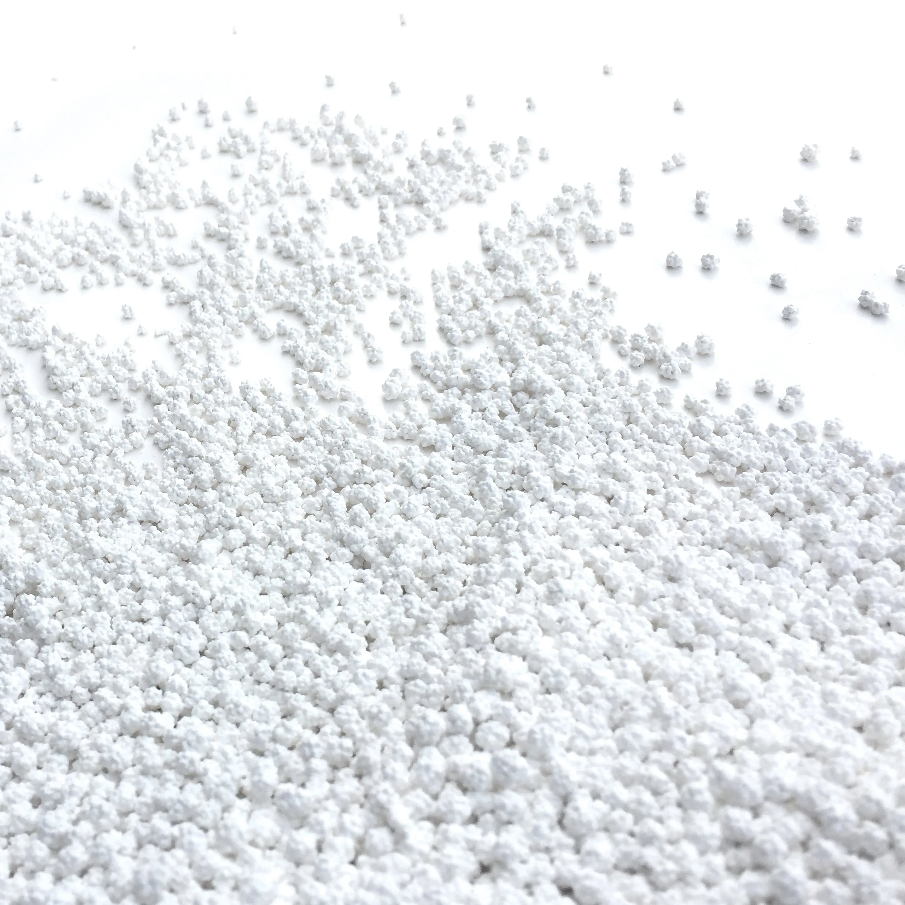 Snow Joe MELT20CPP Pure Calcium Chloride Ice Melt Pellets | 20-Lbs | 94% Pure