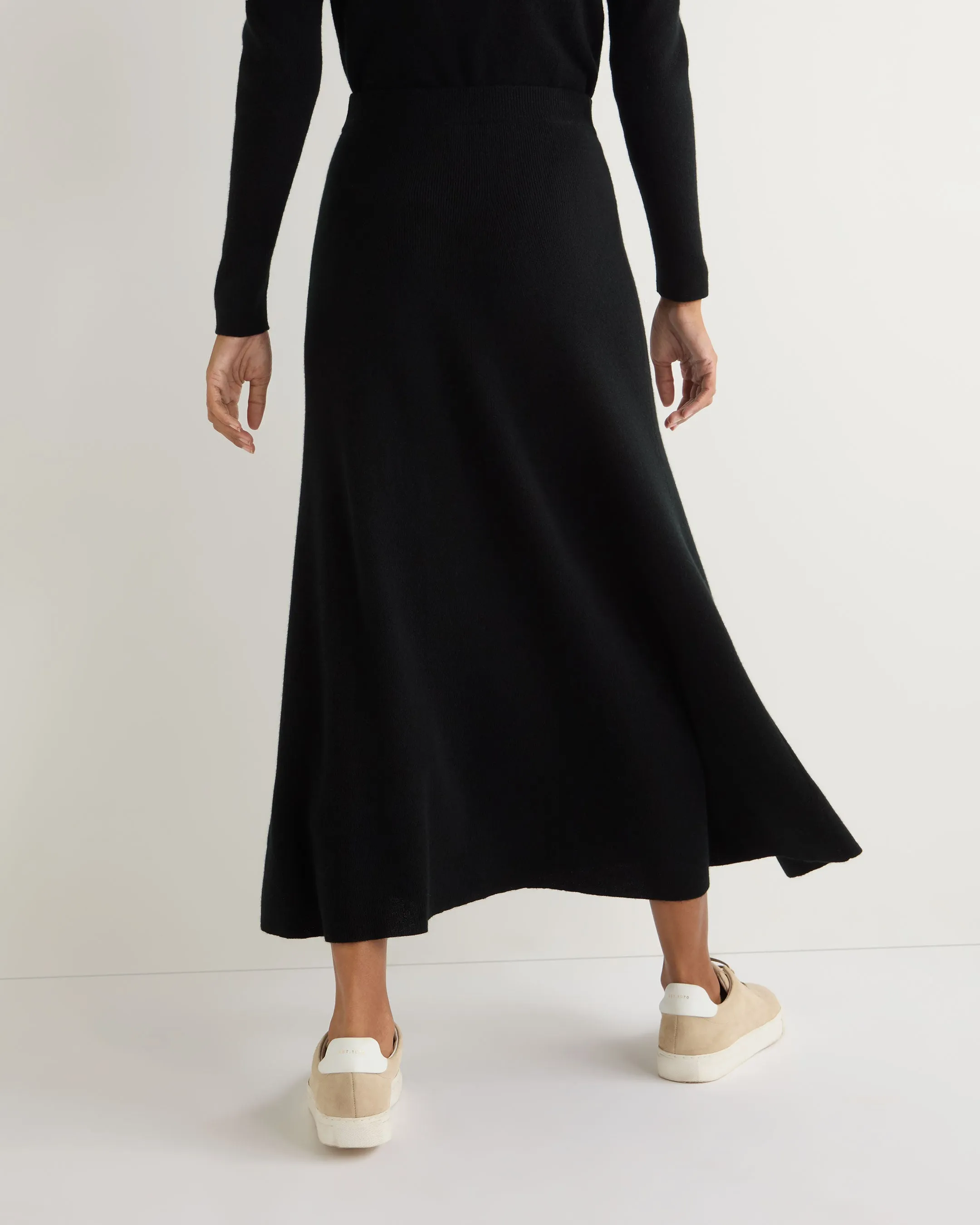 Women's Long Rib Cashmere Skirt Black