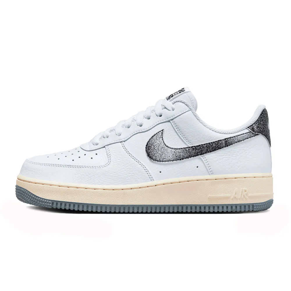 Zapatilla Nike AIR FORCE 1 '07 LX DV7183 100 Hombre